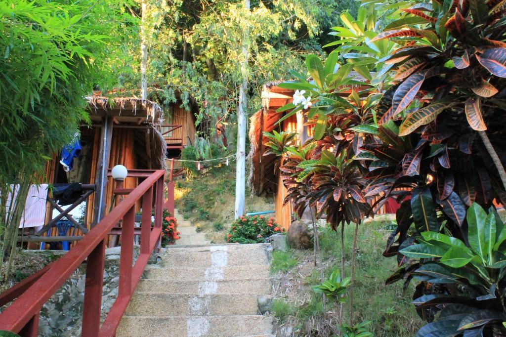 Bamboo Mountain View Phi Phi Resort Kültér fotó