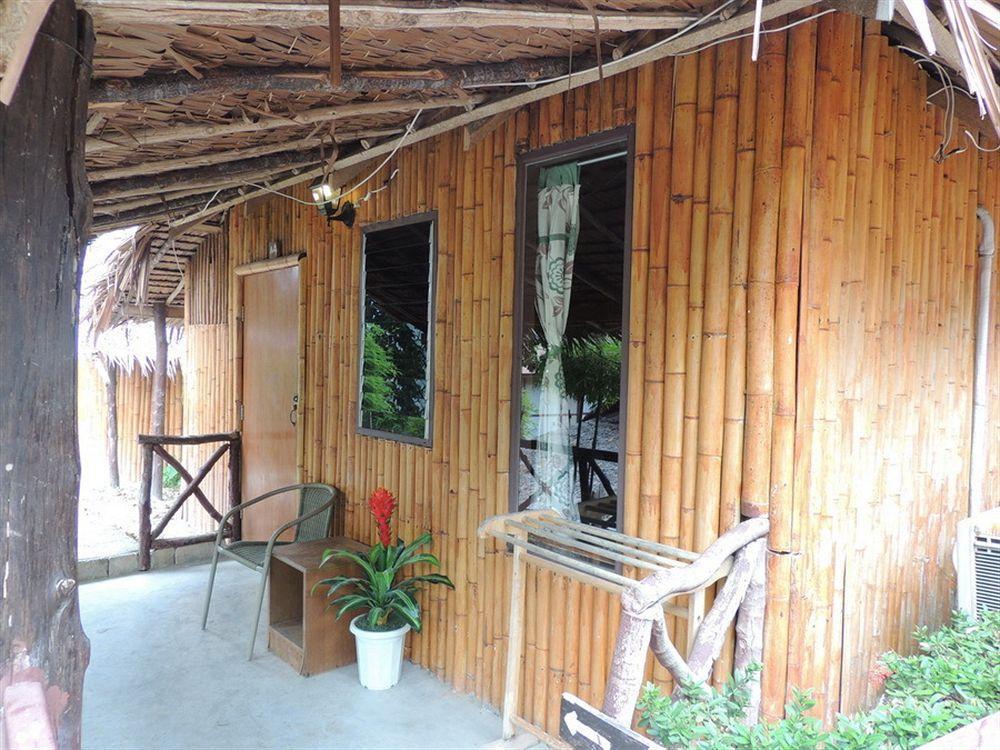 Bamboo Mountain View Phi Phi Resort Kültér fotó