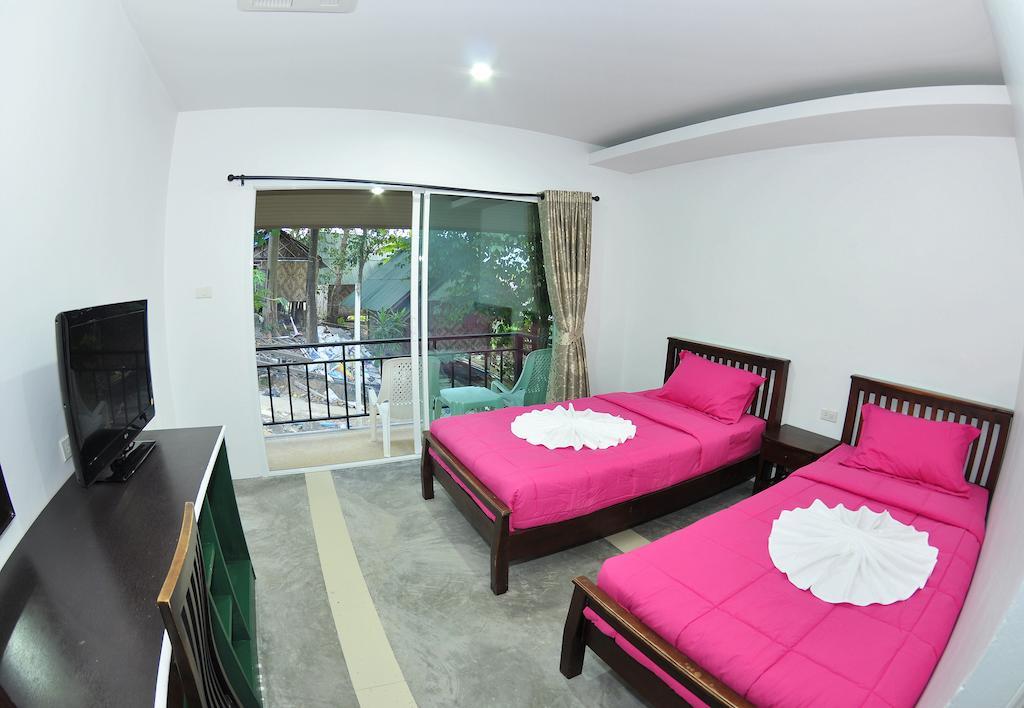 Bamboo Mountain View Phi Phi Resort Szoba fotó