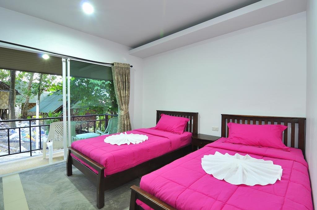 Bamboo Mountain View Phi Phi Resort Szoba fotó