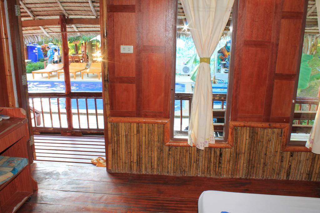 Bamboo Mountain View Phi Phi Resort Szoba fotó